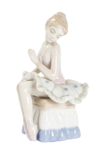 Ballerina di porcellana statua statuina tutù bianco pois