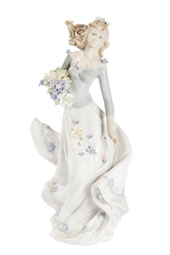 Dama statua statuina porcellana bouquet fiori vintage